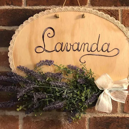 La Dea Lumaca לינה וארוחת בוקר