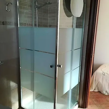 La Dea Lumaca לינה וארוחת בוקר 3*